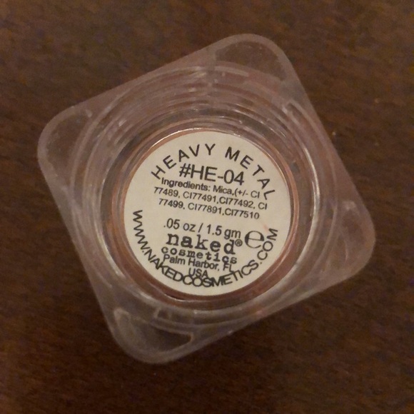 Assorted Eye Shadow - Picture 4 of 5